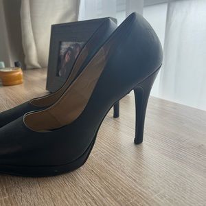 Black heels!